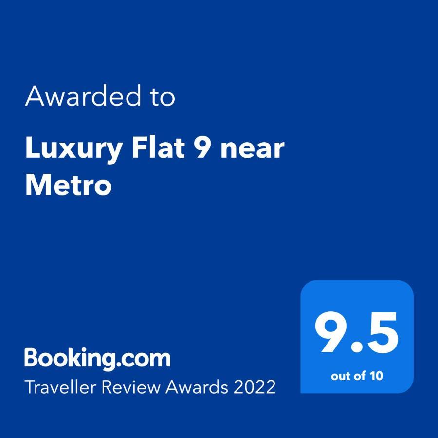 Appartamento Luxury Flat 9 Near Metro Bucarest Esterno foto