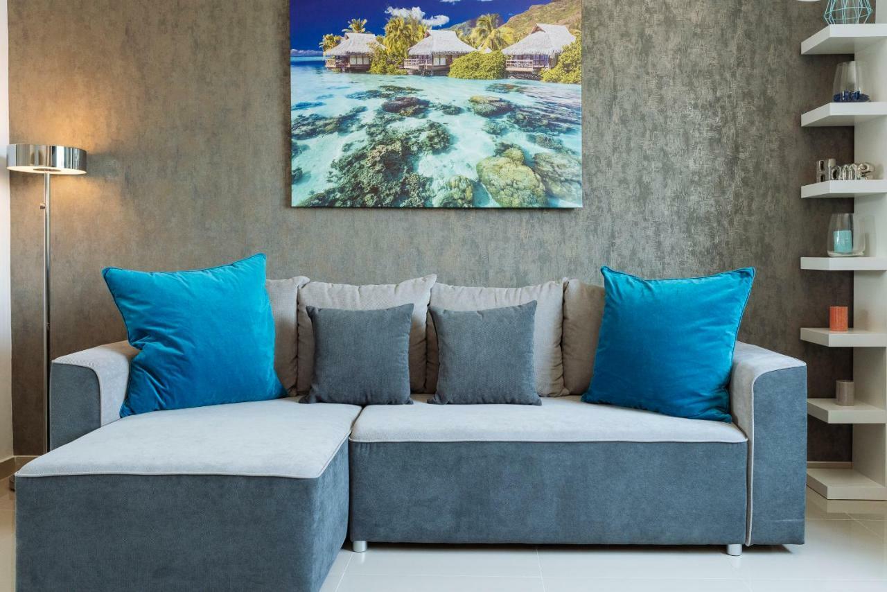 Appartamento Luxury Flat 9 Near Metro Bucarest Esterno foto