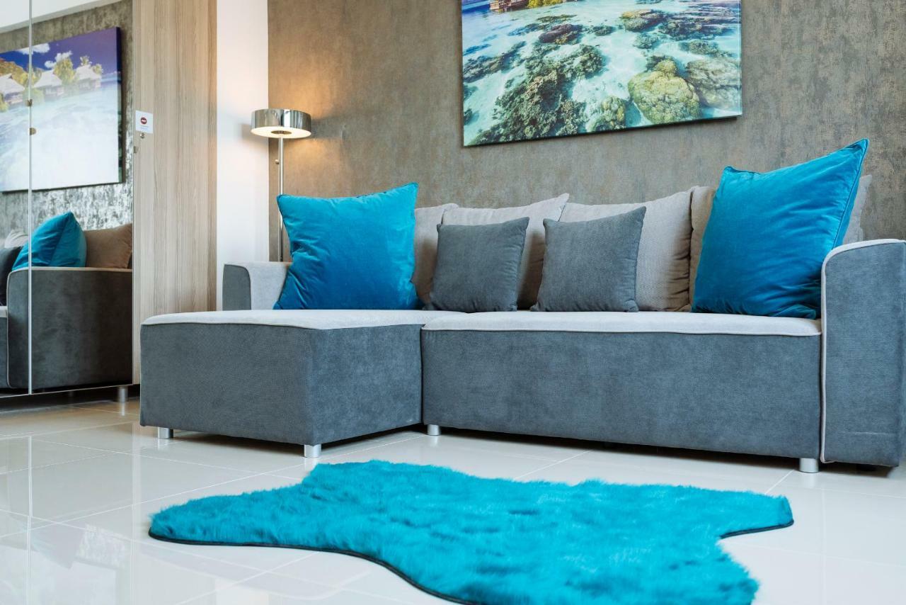 Appartamento Luxury Flat 9 Near Metro Bucarest Esterno foto