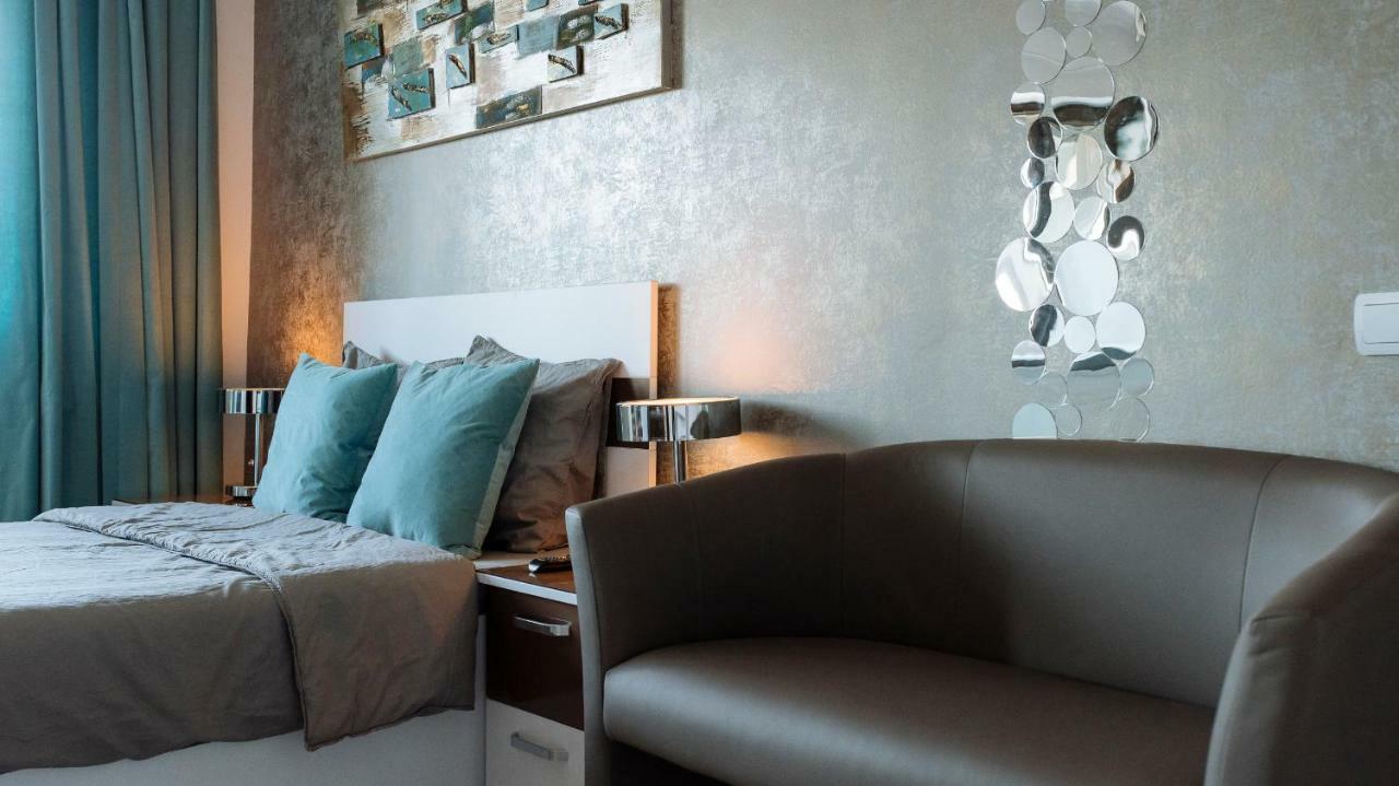 Appartamento Luxury Flat 9 Near Metro Bucarest Esterno foto
